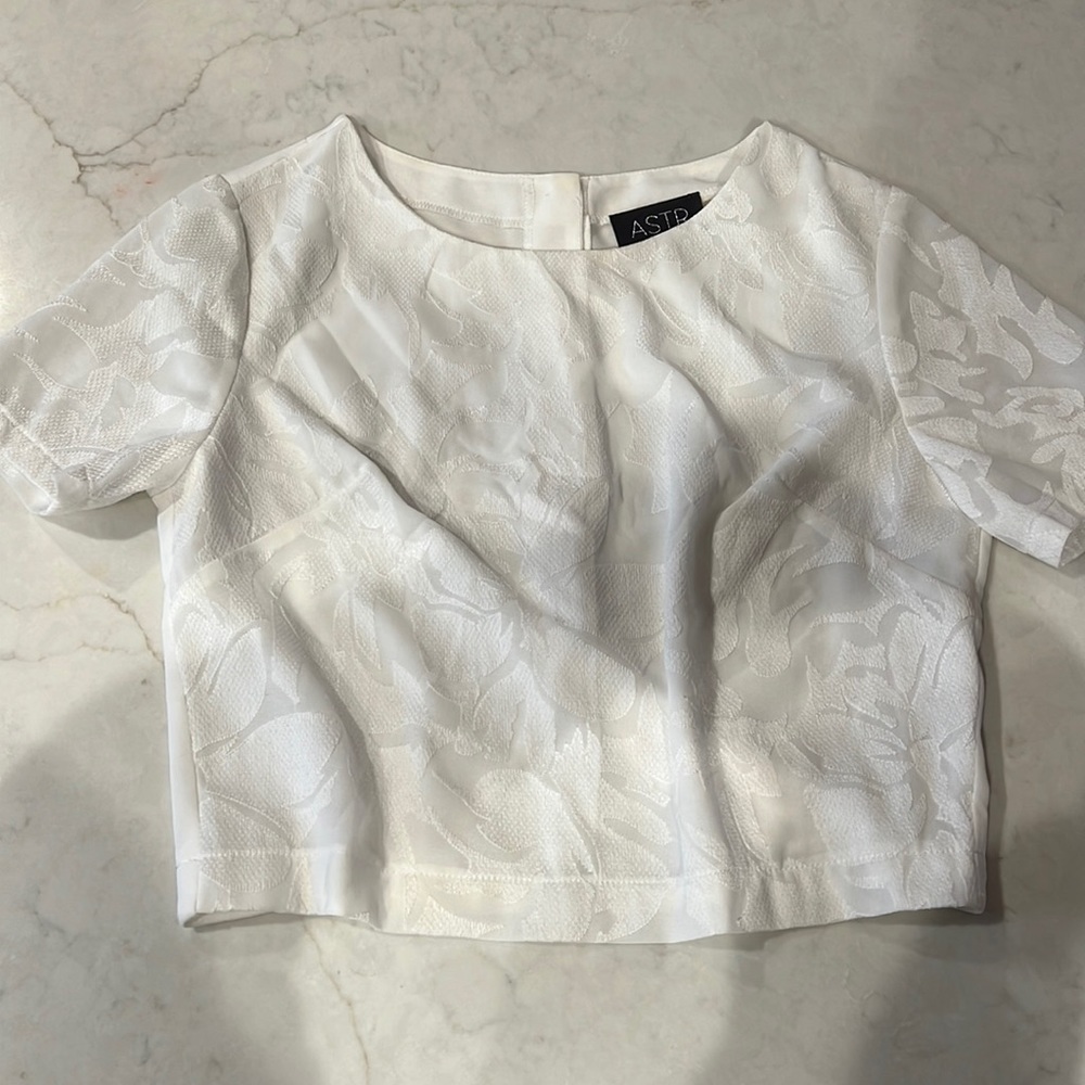 Astr cropped button back blouse